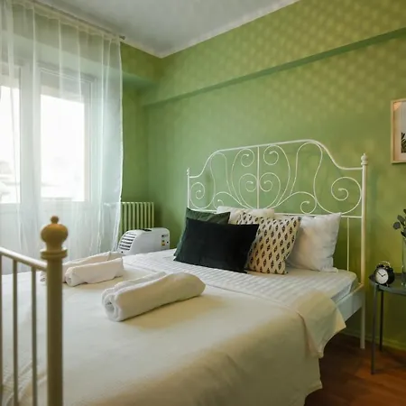 Olives & Sunsets - Lovely View - Calea Victoriei Apartment *